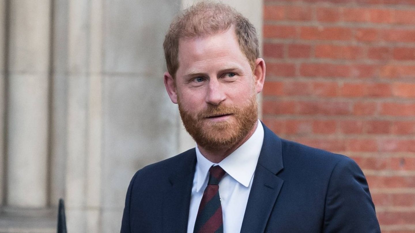 Prinz Harry: Dianas Sohn trifft wieder auf John Travolta