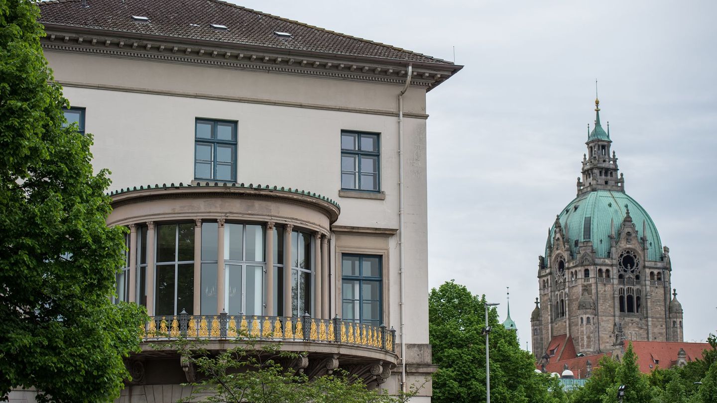 Wirtschaftsminister gesucht: Lies stellt Pläne für Landesregierung vor