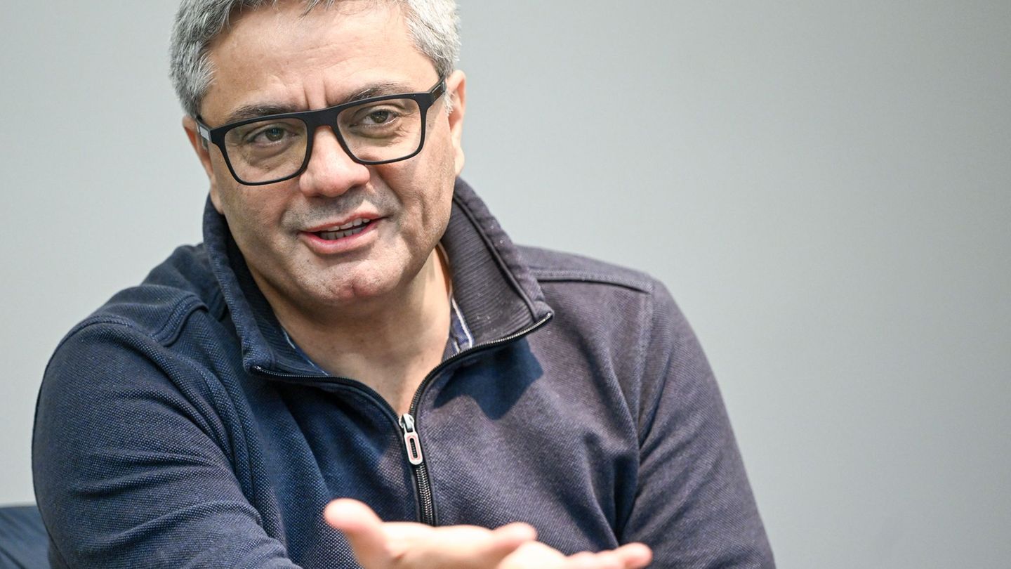 Uraufführung in Berlin: Iranischer Regisseur Rasoulof zeigt Theaterstück über Flucht