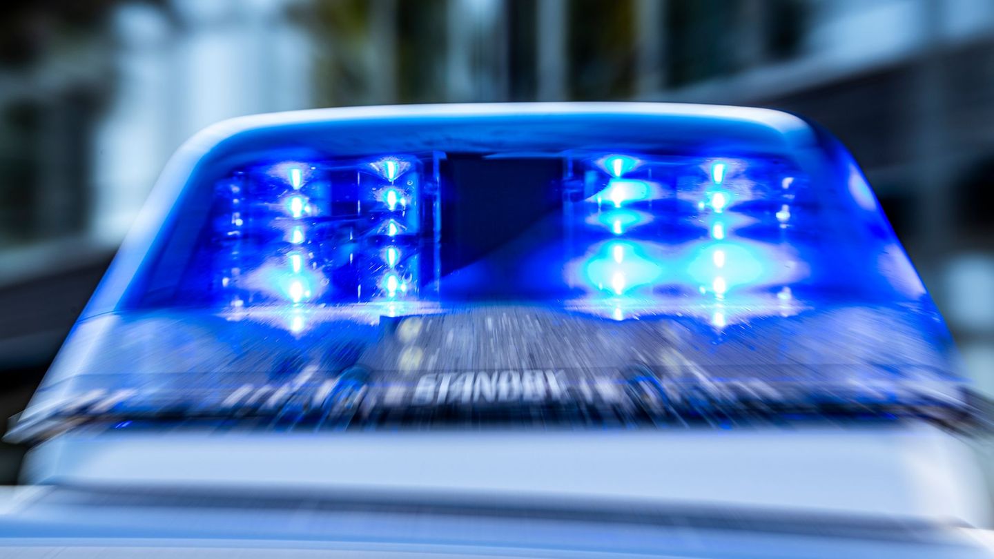 Unfall mit Zug: Unglück auf Bahnübergang der Sennebahn