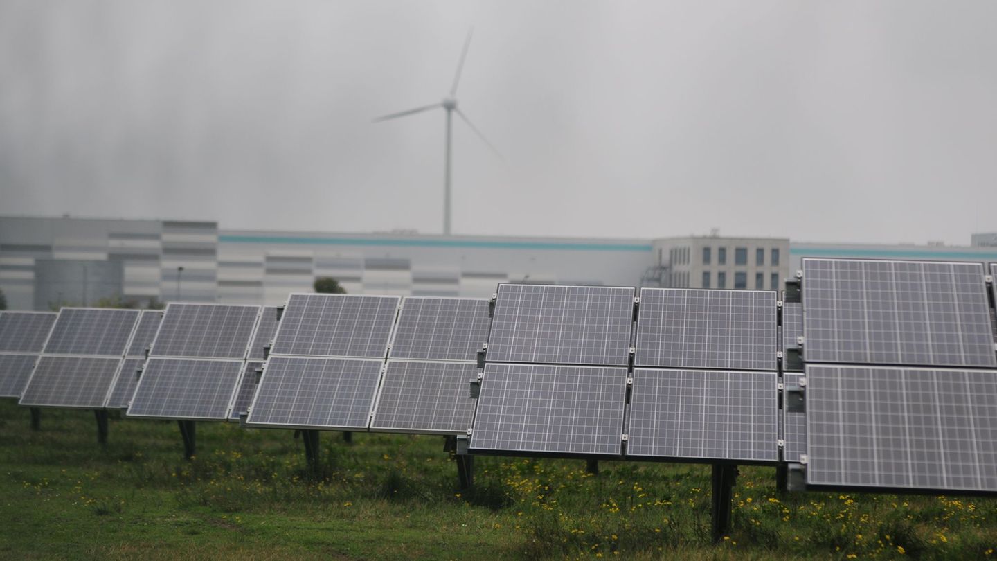 Solartechnologie: Kurzarbeit bei Solarhersteller Meyer Burger in Thalheim