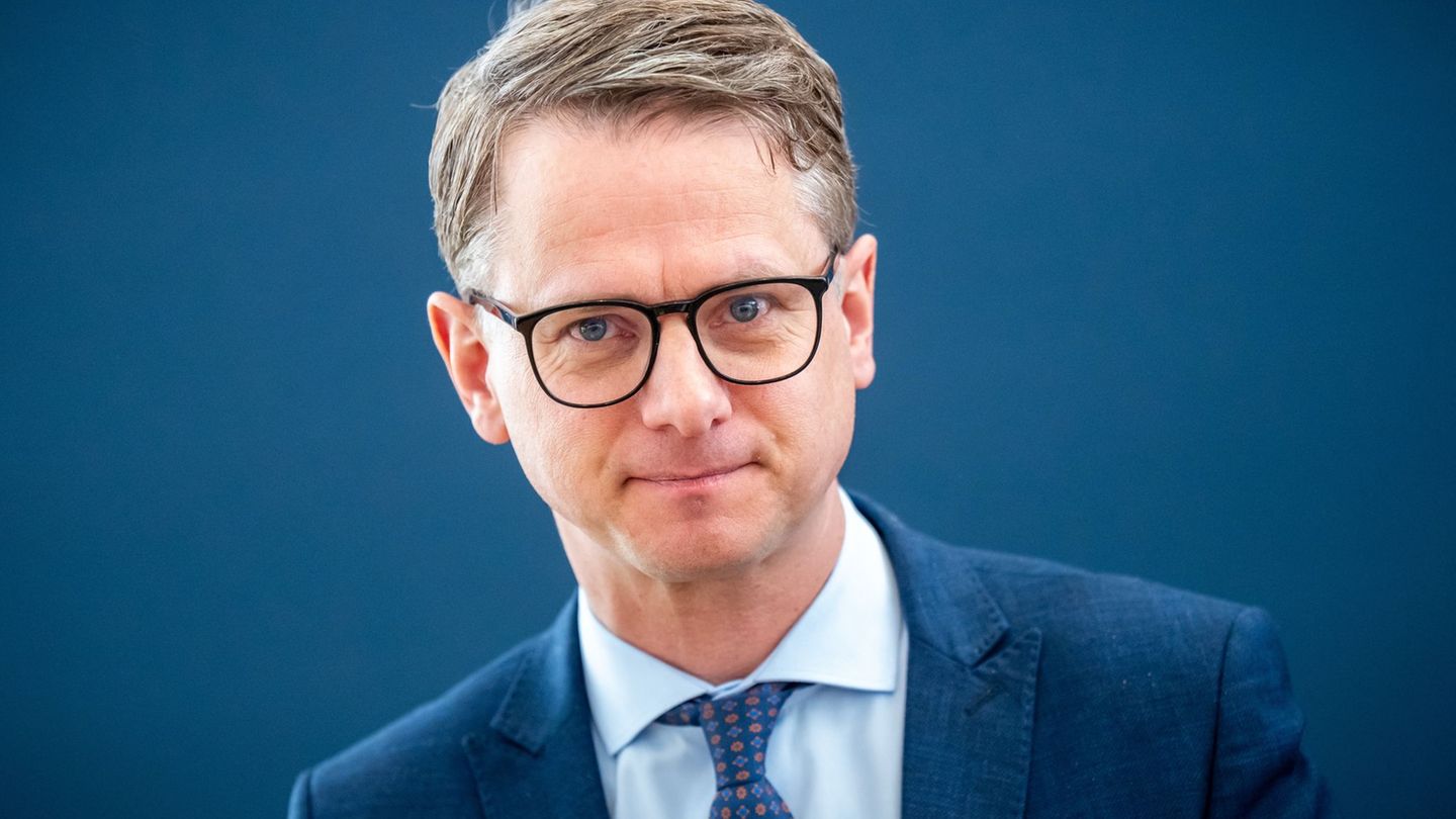 Koalitionsvertrag: CDU-Generalsekretär lehnt „politischen Mindestlohn“ ab