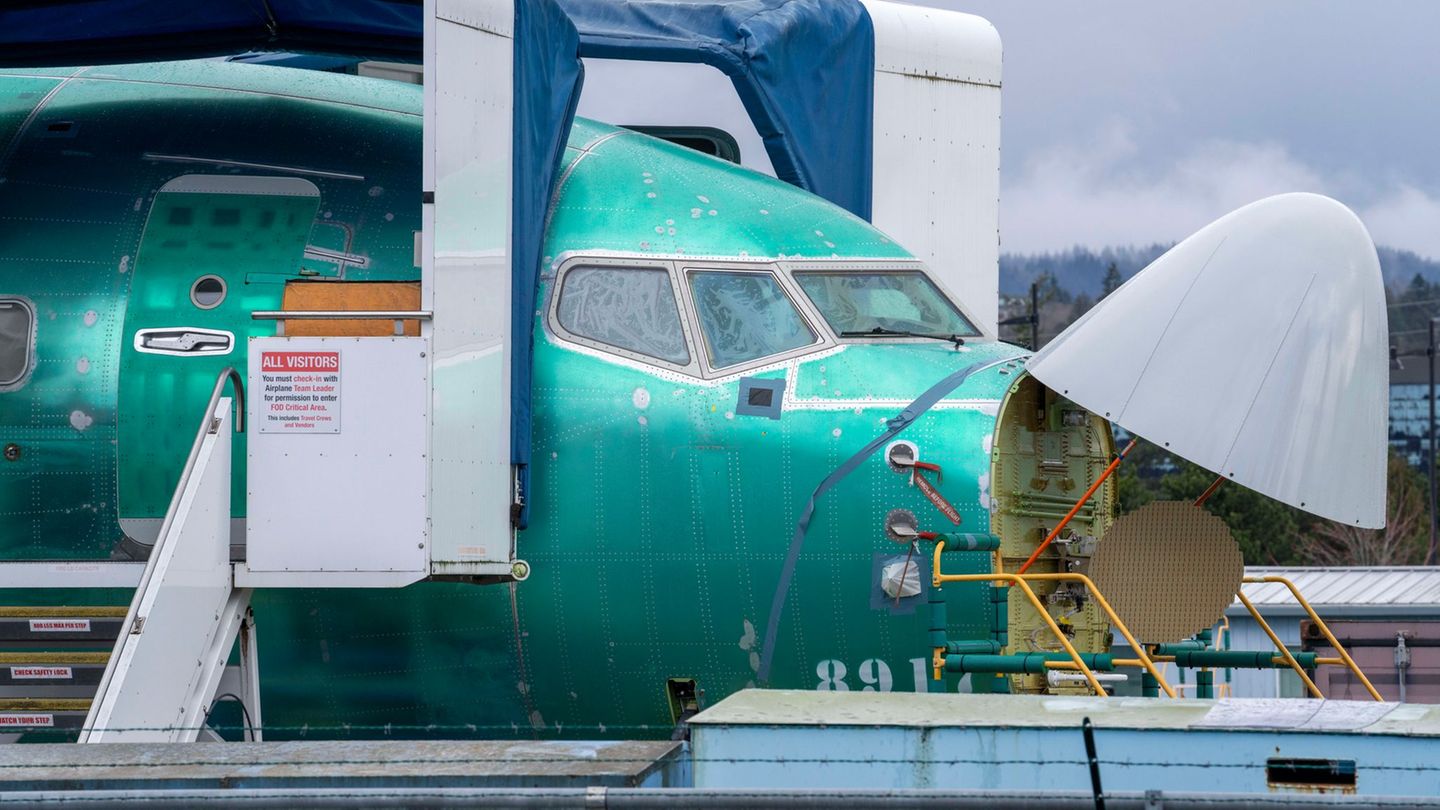 Flugzeug-Hersteller: Boeing fasst in Dauerkrise Tritt – Zölle bedrohen Geschäft