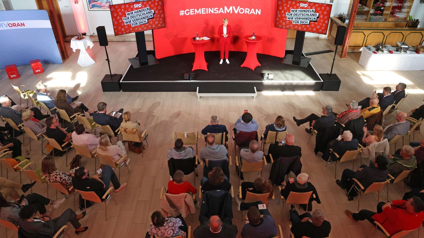 SPD-Basis diskutiert: Schwesig: SPD muss Wahlschlappe aufarbeiten – kein Weiter so