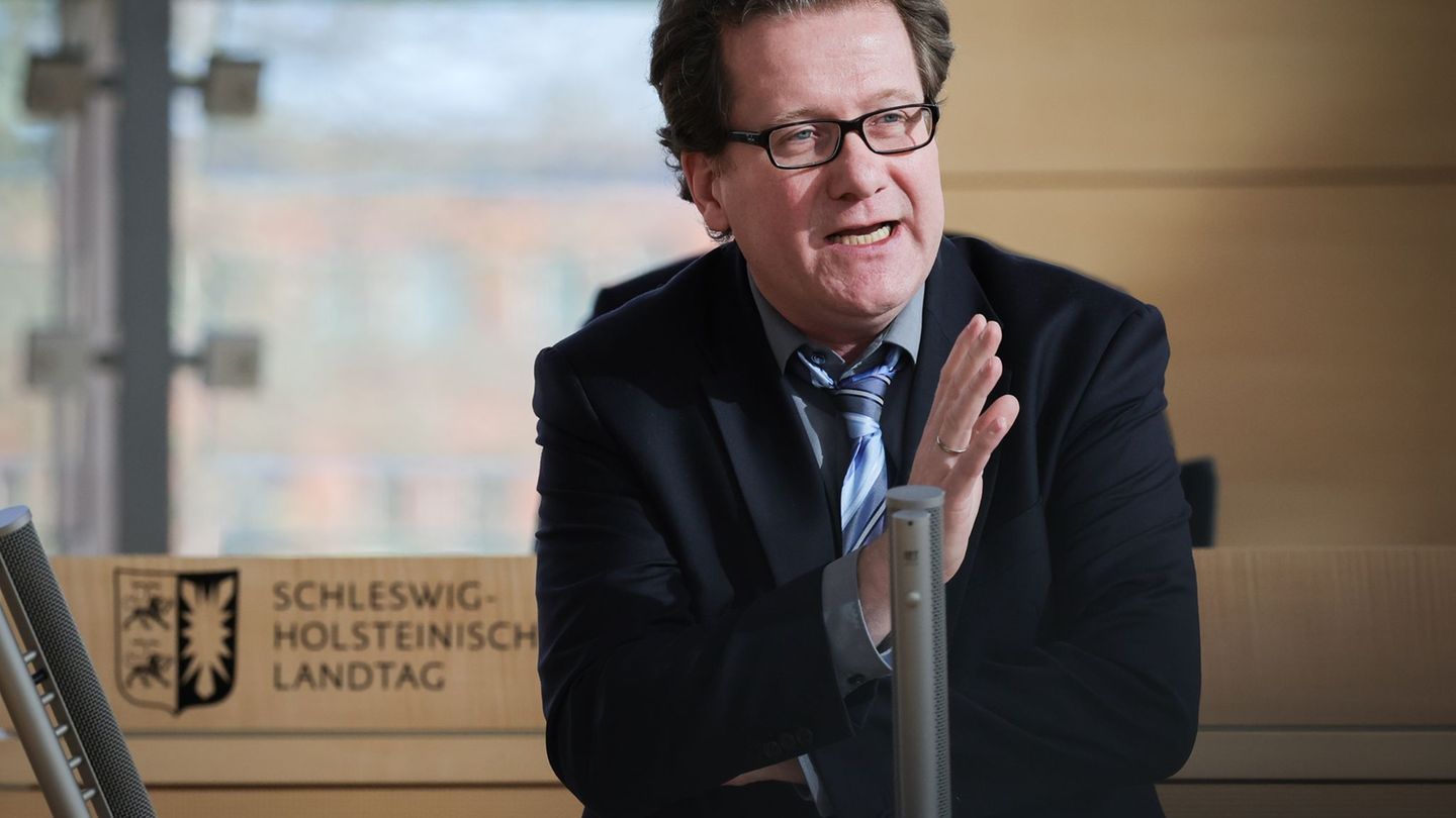 Lehrersuche: SPD will Einstellungspraxis für Lehrkräfte verbessern