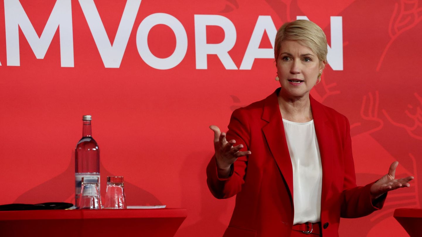 Aufstellung der SPD: Schwesig für Wiederwahl Klingbeils als SPD-Chef