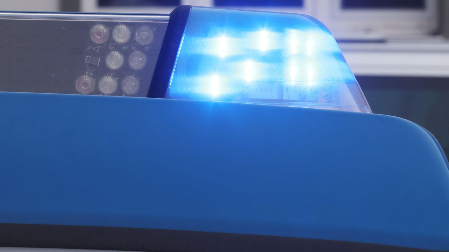 Notfälle: 63-Jähriger stirbt nach medizinischem Notfall am Steuer