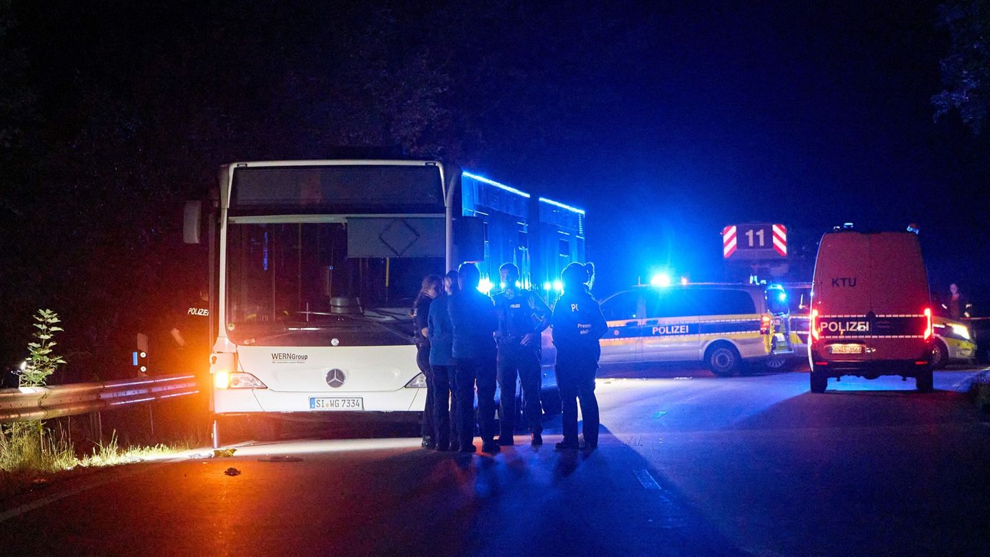 Urteil: Messerattacke im Bus: Lebenslange Haftstrafe für Angreiferin