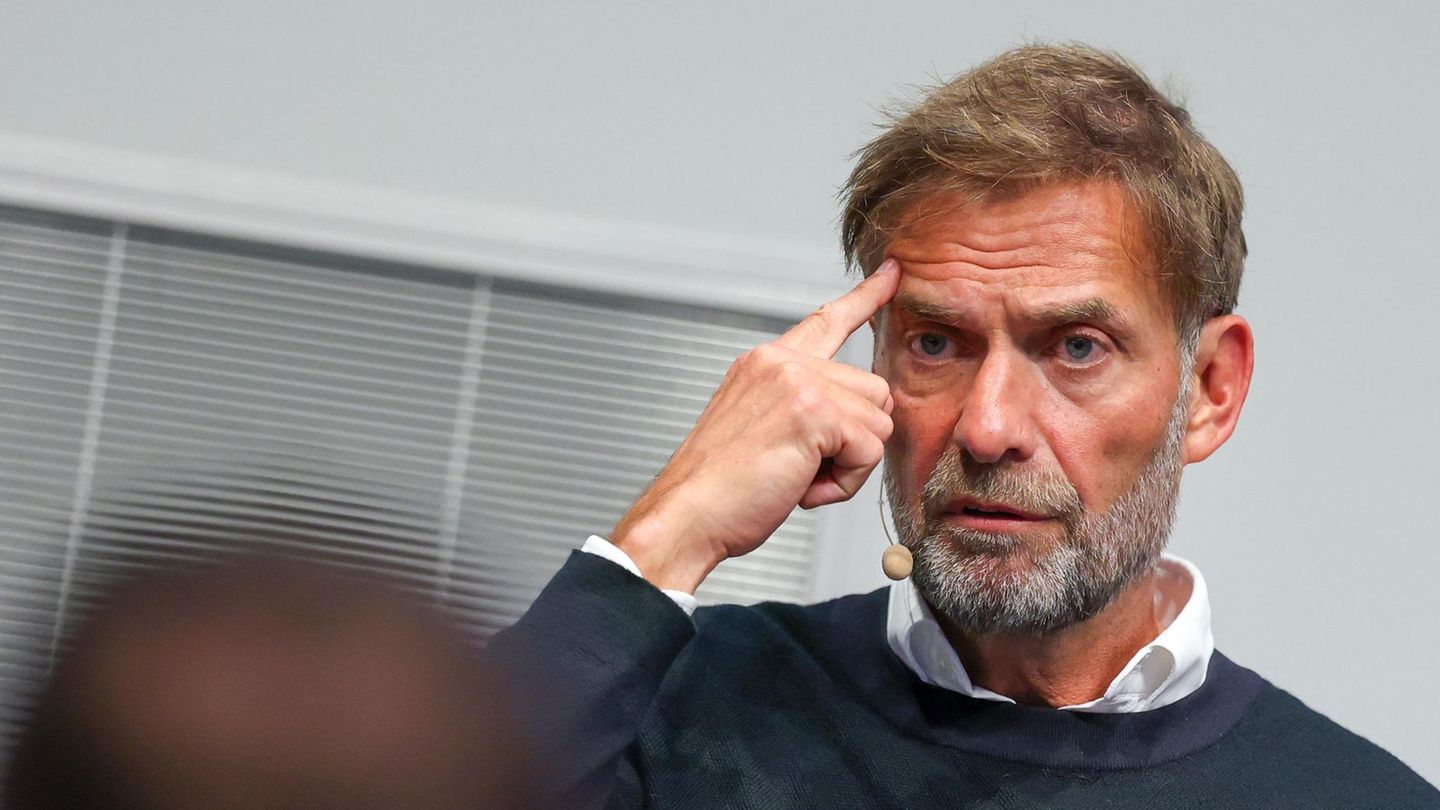 Salztabletten, kein Wasser: Jürgen Klopp berichtet von unmenschlichen Trainingsmethoden in seiner Jugend