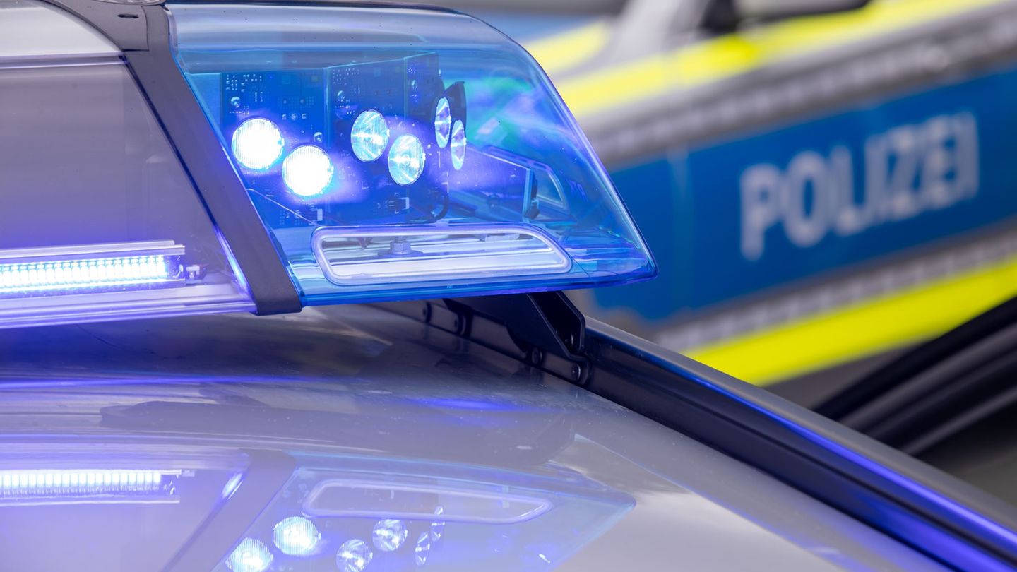 Polizeieinsatz: Frauen greifen Kioskbesitzerin an