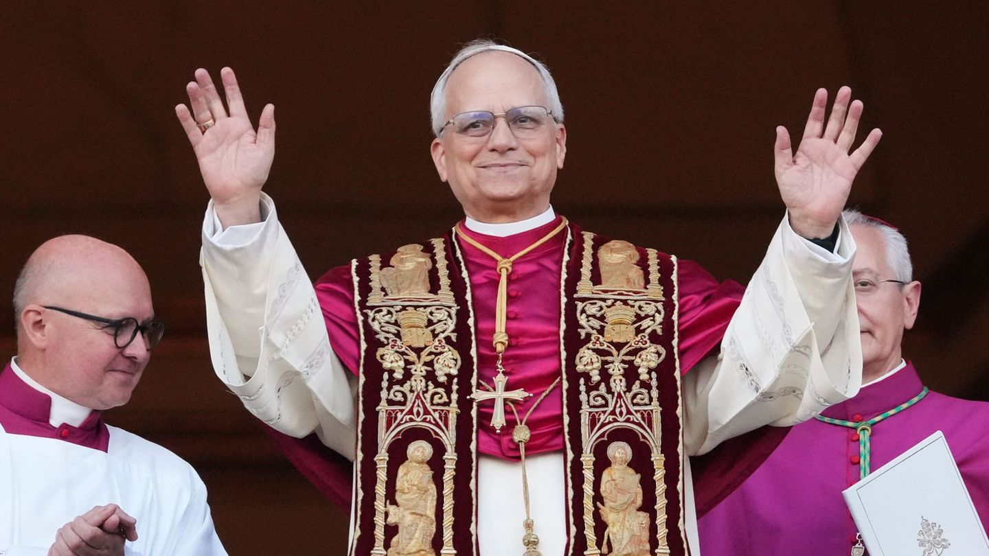 Katholische Kirche: US-Amerikaner Robert Prevost neuer Papst