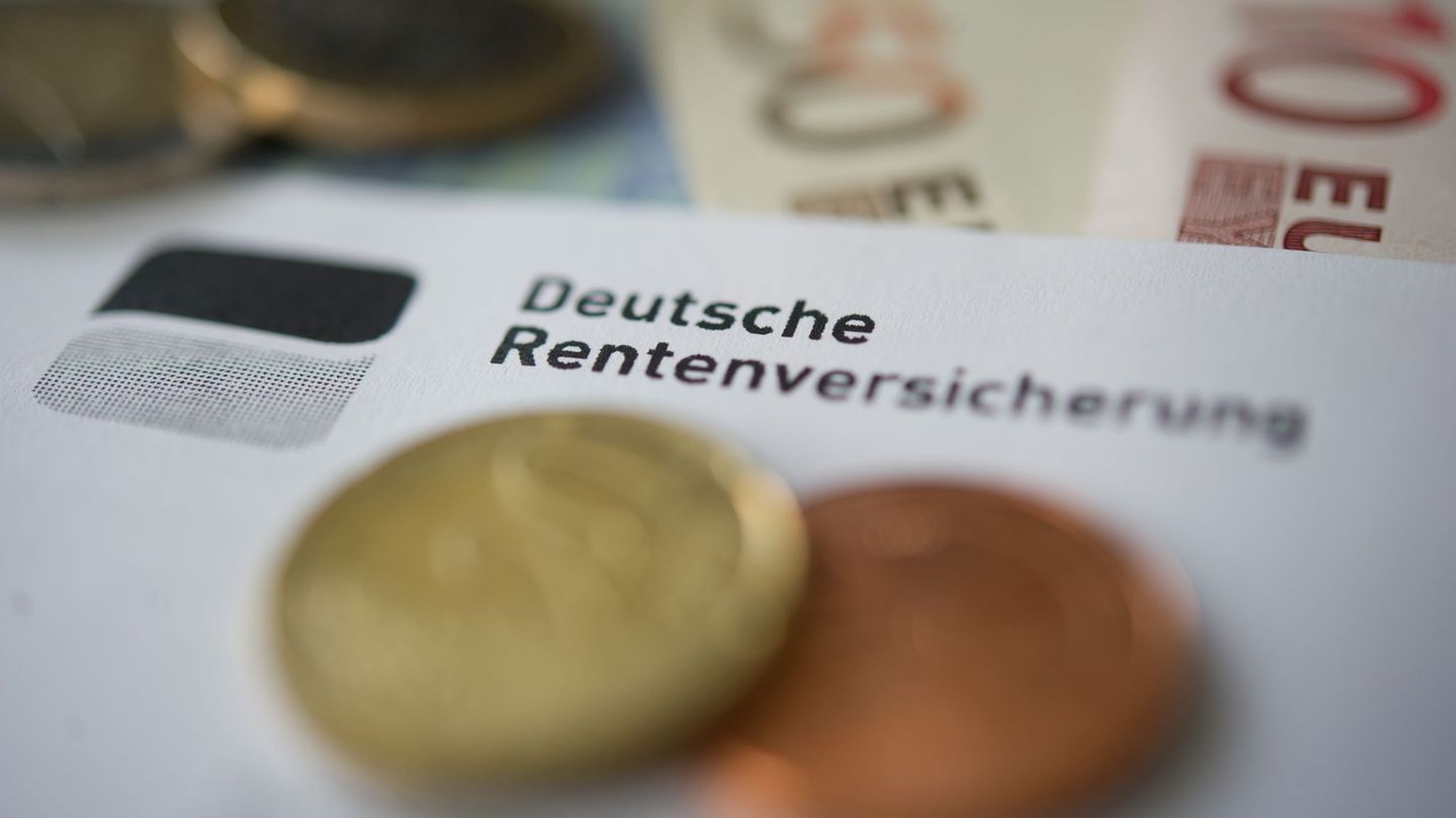 Renten ins Ausland: Rentenversicherung zahlt 12.600 Renten ins Ausland