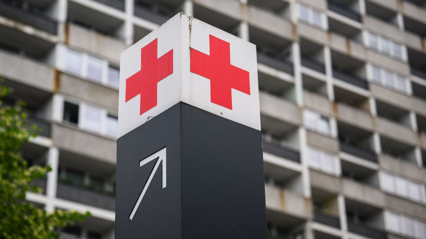 Gesundheitsversorgung: Krankenkasse: Umfrage zeigt hohe Wertschätzung für Kliniken