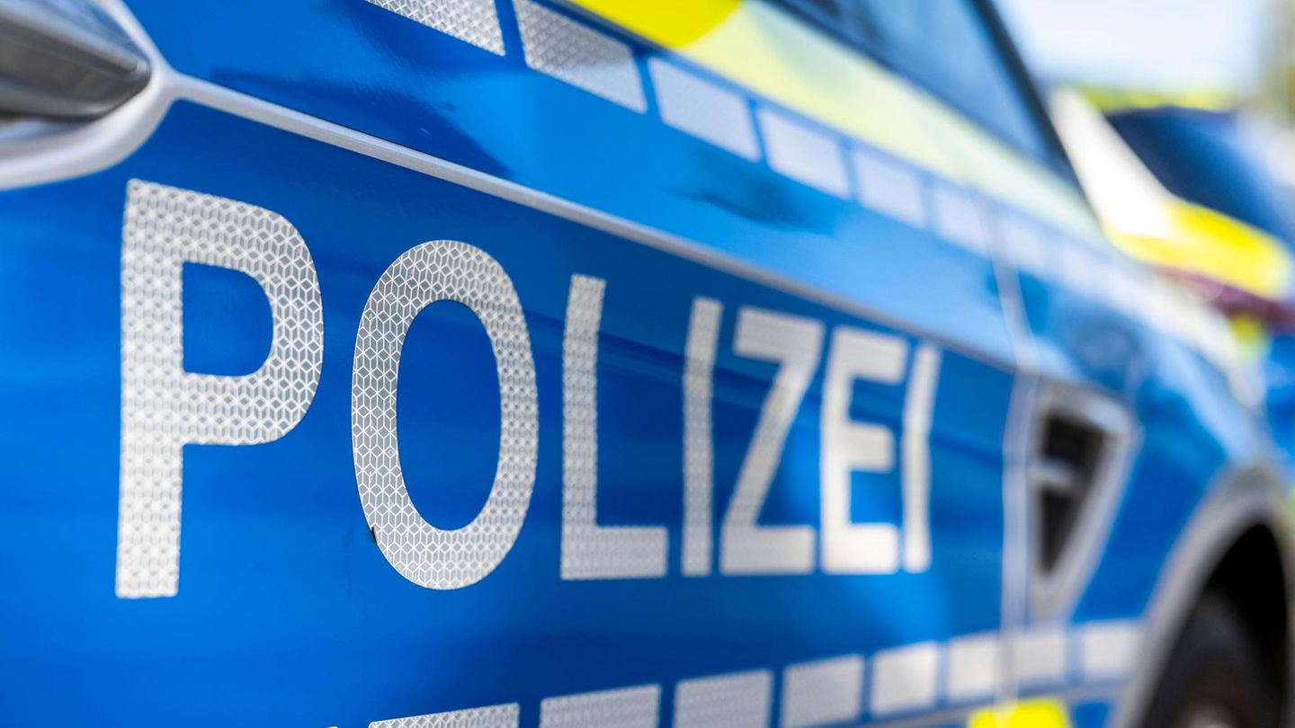 Krefeld: 25-jähriger Verkäufer ersticht seine Chefin in Geschäft