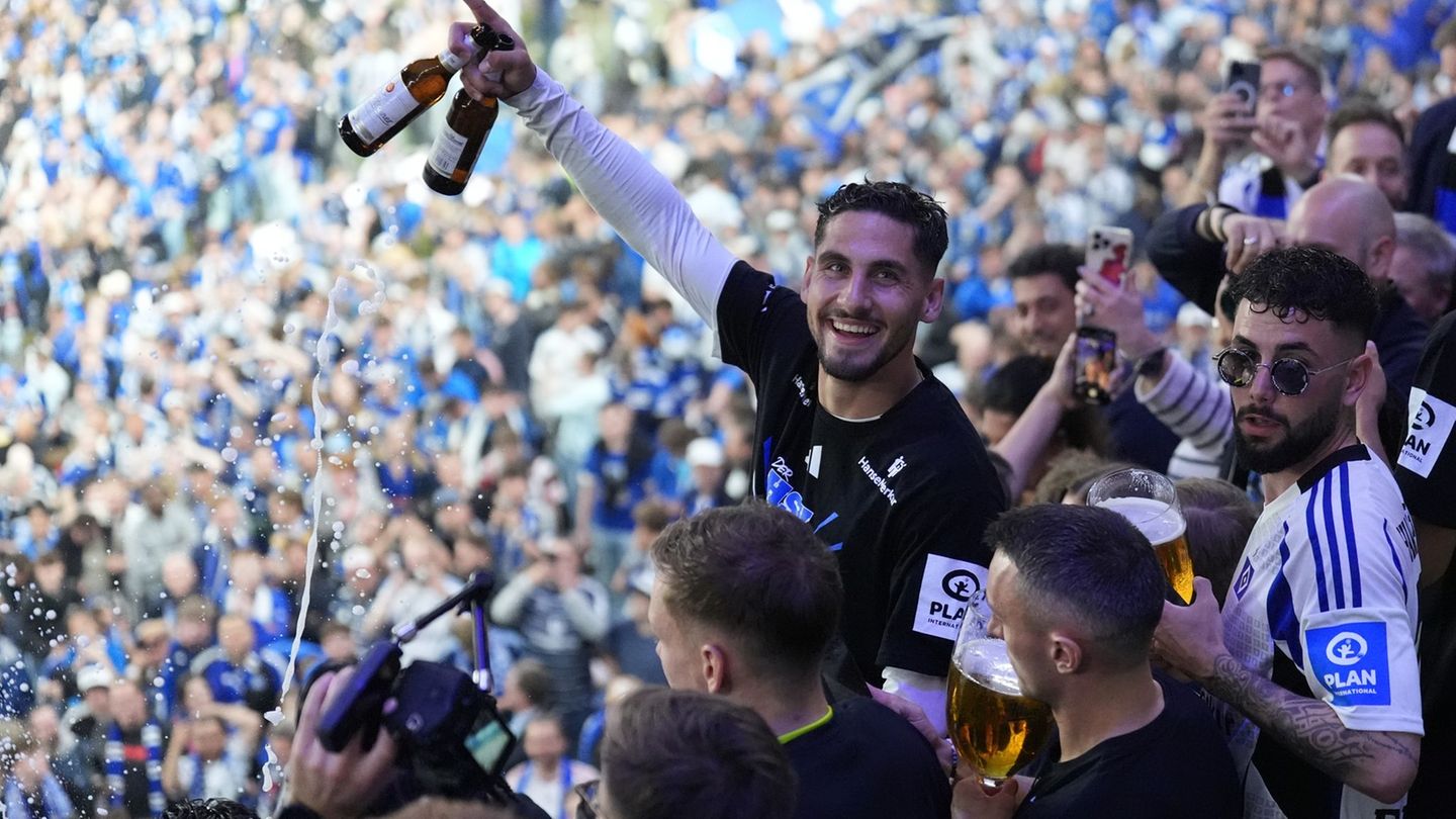 Fußball-Bundesliga: Medien: Wechsel von HSV-Profi Reis nach Belgien perfekt