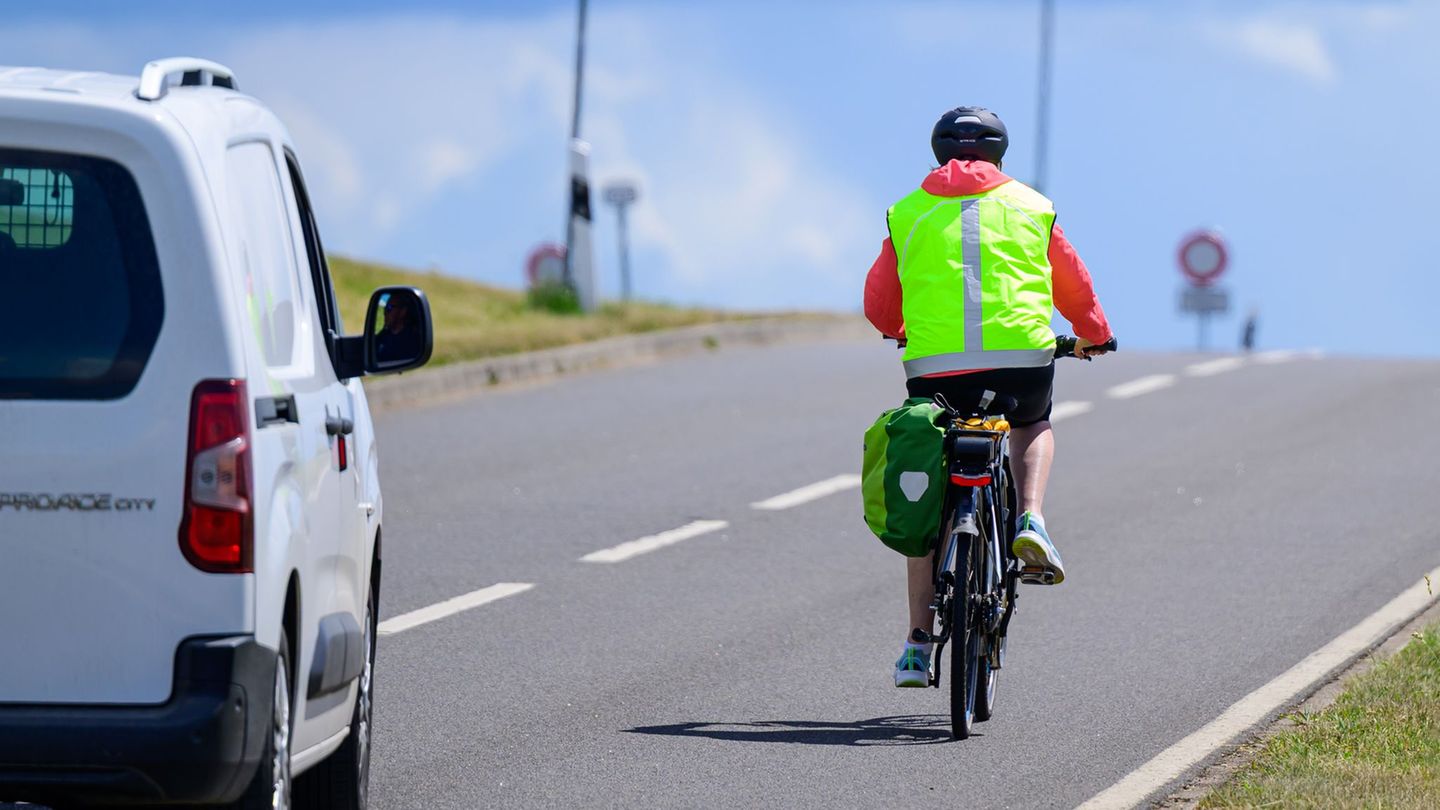 Radtourismus: Zwei Gänge hoch – Grüne fordern mehr Tempo bei Radwege-Bau