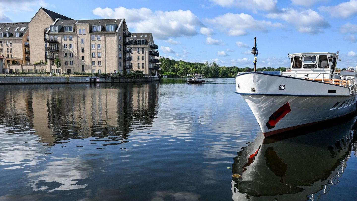 Badegewässer: Wasserqualität: Brandenburger Gewässer können meist glänzen
