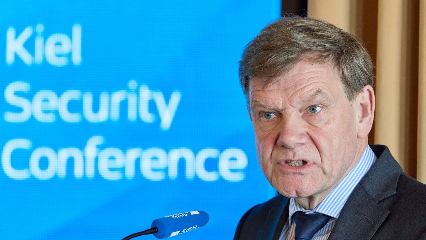 Konferenz in Kiel: Wadephul: Gefahr militärischer Konfrontation in Ostsee real