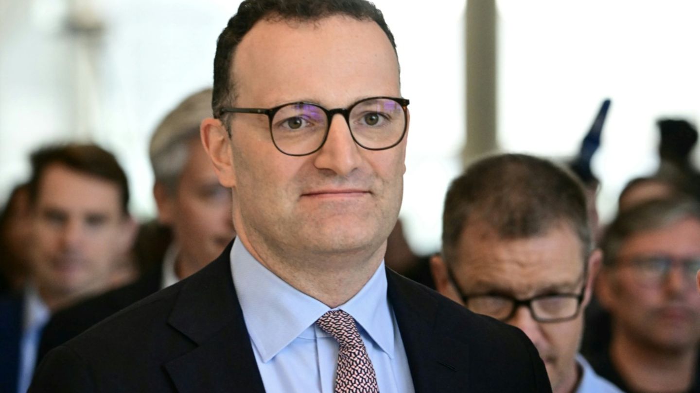 Spahn nimmt voraussichtlich im Haushaltsausschuss Stellung zu Masken-Bericht