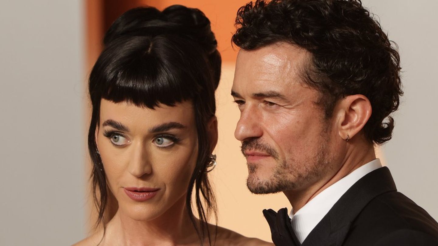 Katy Perry und Orlando Bloom: Ist die Sängerin dem Schauspieler peinlich?