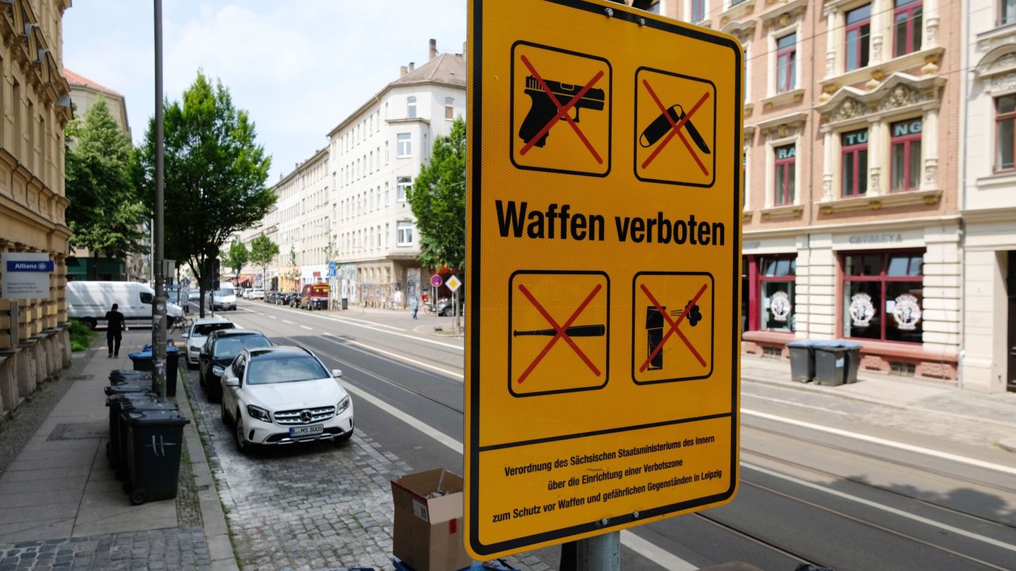 Waffenverbotszone: Polizeiwache eröffnet in Sachsens einziger Waffenverbotszone