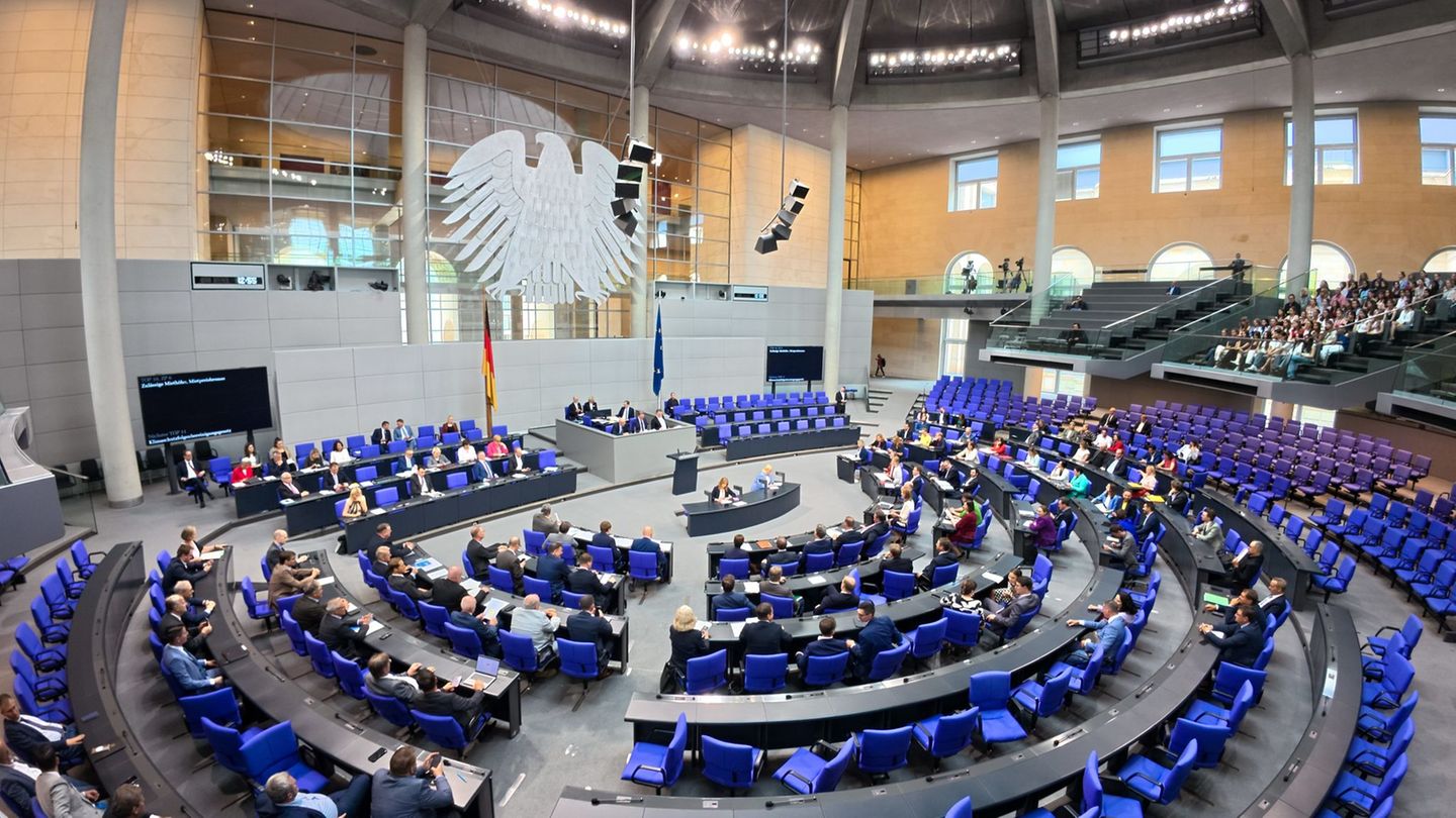 Nur noch neun Mitglieder: Bundestag setzt kleineres Geheimdienst-Kontrollgremium ein