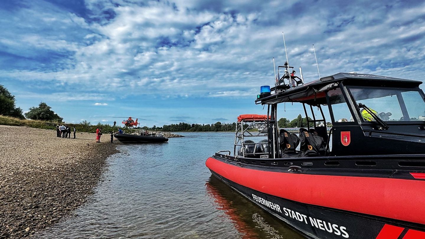 Badeunfall im Rhein: Jetski-Fahrer rettet Schwimmer