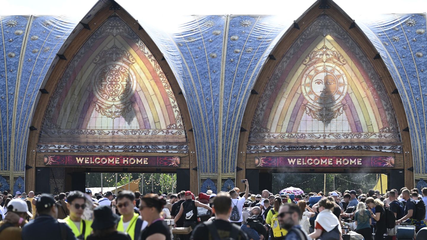 Feuer: Tomorrowland startet nach Brand mit neuer Hauptbühne