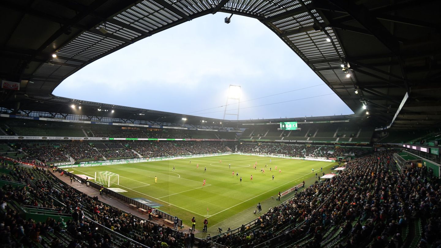 DFB-Pokal: Hemelingen gegen Wolfsburg im Weserstadion