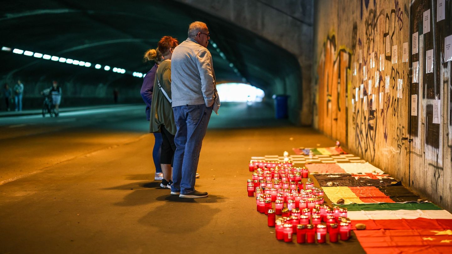 Loveparade-Katastrophe: Nacht der 1.000 Licht für Opfer des Loveparade-Unglücks