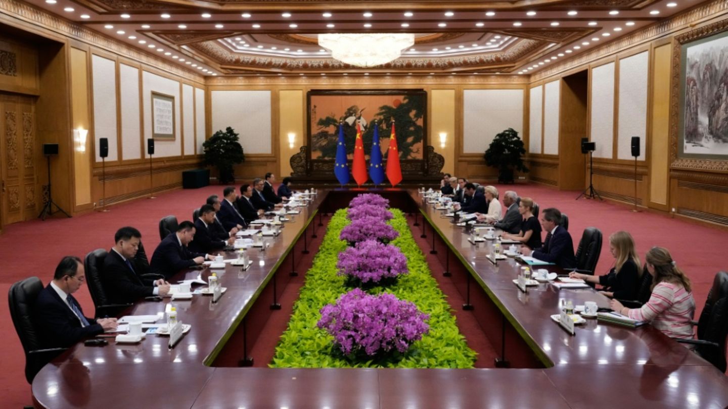 Chinas Präsident Xi fordert tieferes Vertrauen zwischen China und der EU