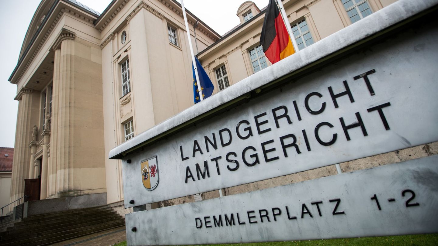 Prozess: Immer wieder gewalttätig – Mann muss in Sicherungsverwahrung