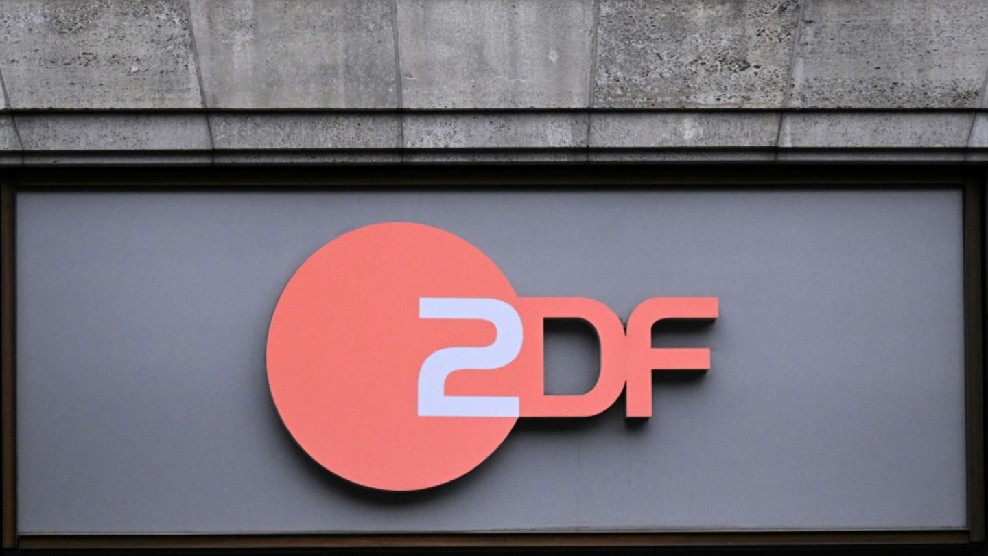 ZDF-„Fernsehgarten“ wegen Gewitters geräumt