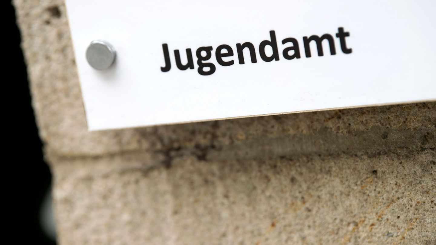 Migration: Weniger Inobhutnahmen nach unbegleiteten Einreisen