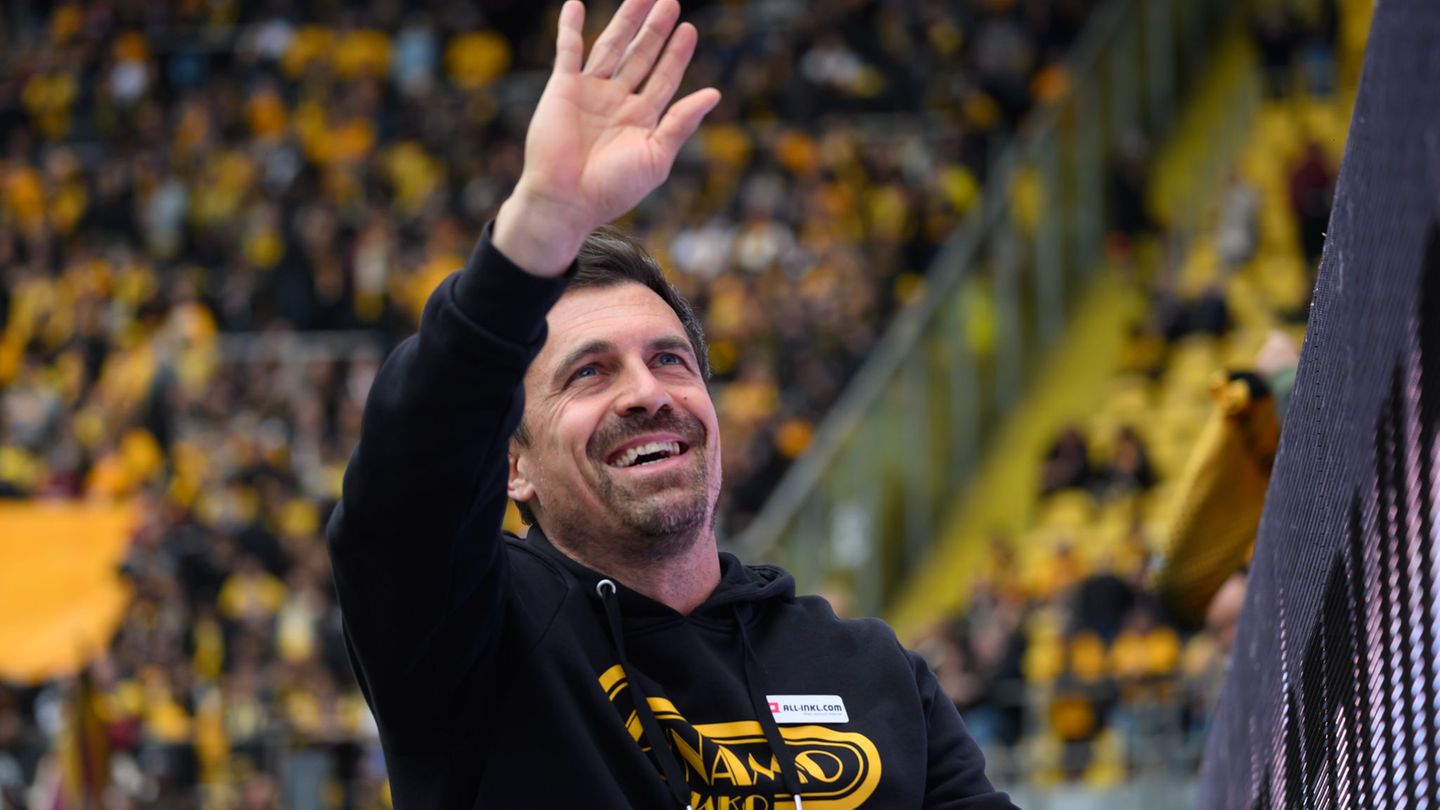 2. Fußball-Bundesliga: Dynamo Dresden verlängert mit Cheftrainer Stamm
