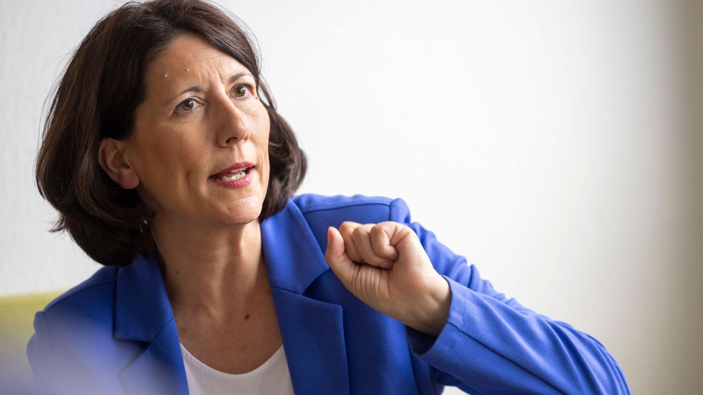 FDP und Landtagswahl: Daniela Schmitt sieht FDP wieder im Landtag