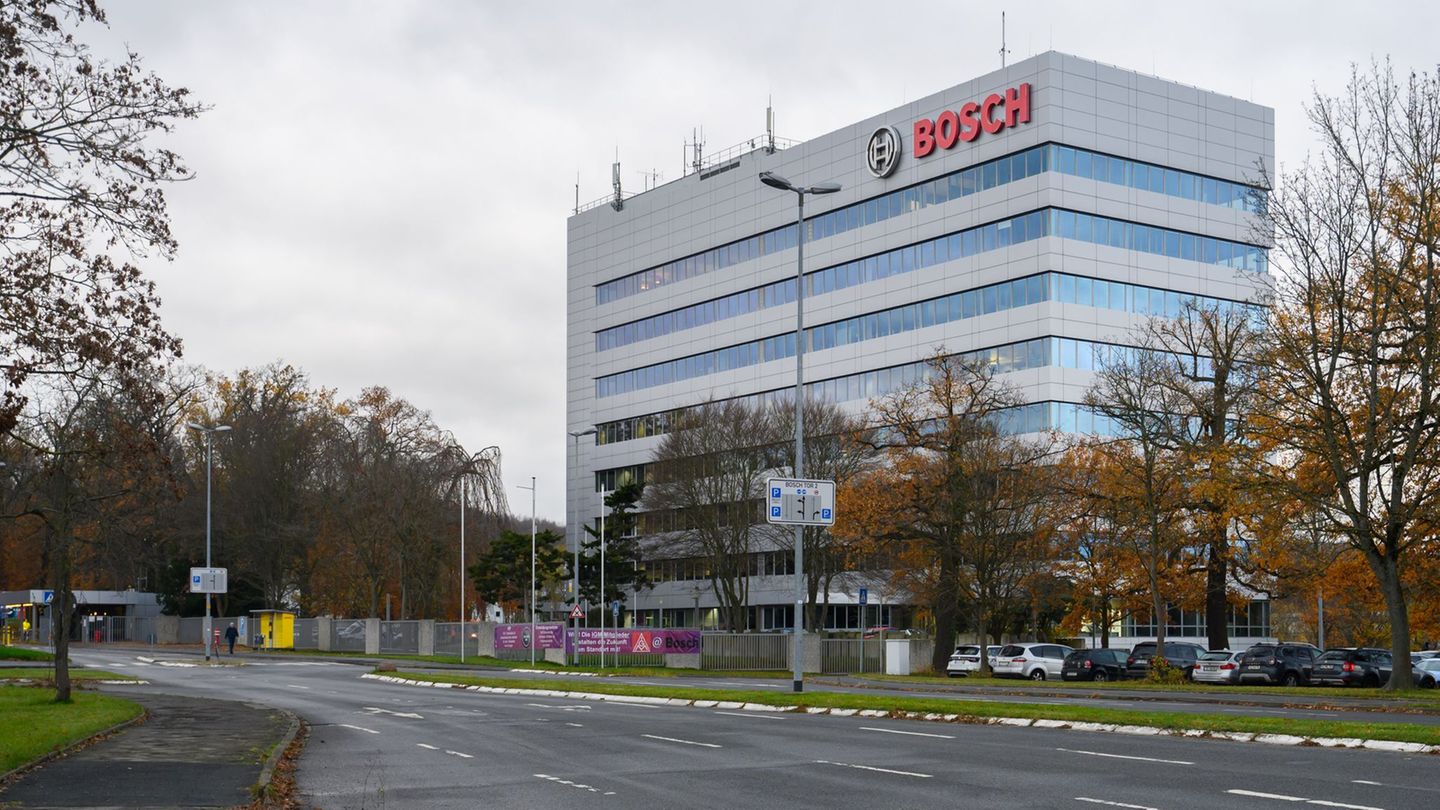 Krise in der Autoindustrie: Schlichtung soll Lösung für Hildesheimer Bosch-Werk bringen