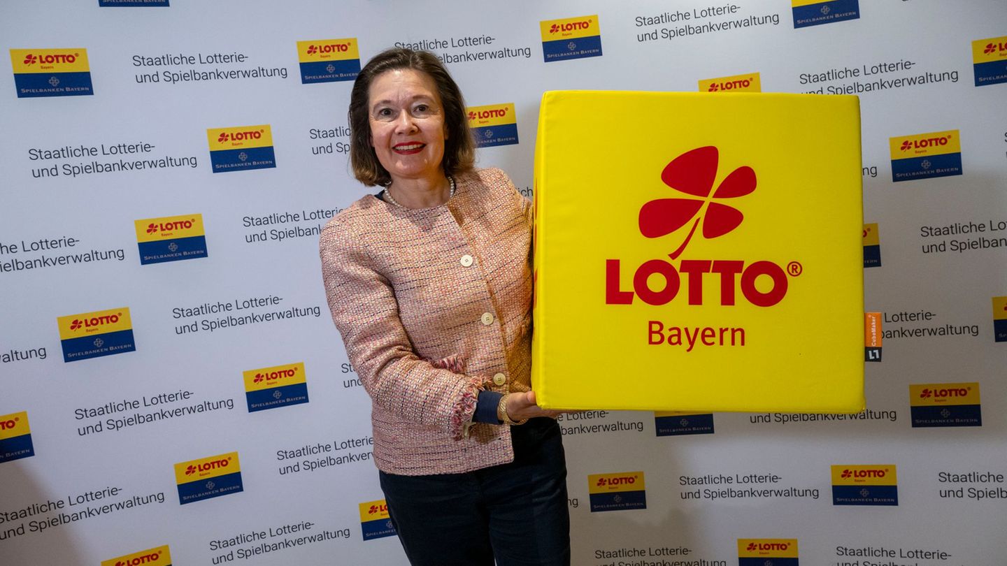 Lotto-Halbjahresbilanz: Zehn Millionengewinne – und Plakatsuche nach einem Gewinner
