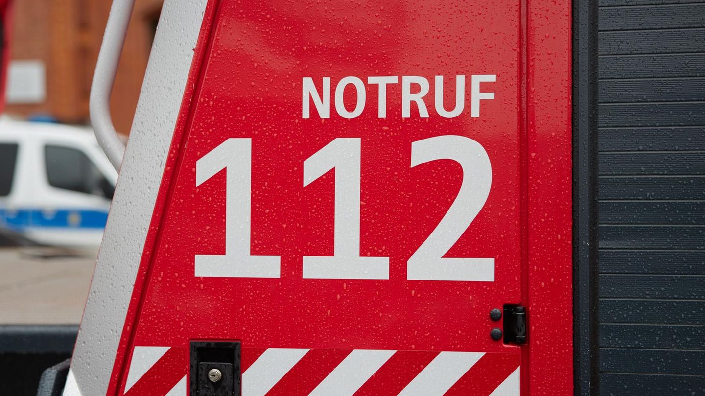 Berlin: Teenager bei Explosion in Haus schwer verletzt – Sprengstoff-Unfall?