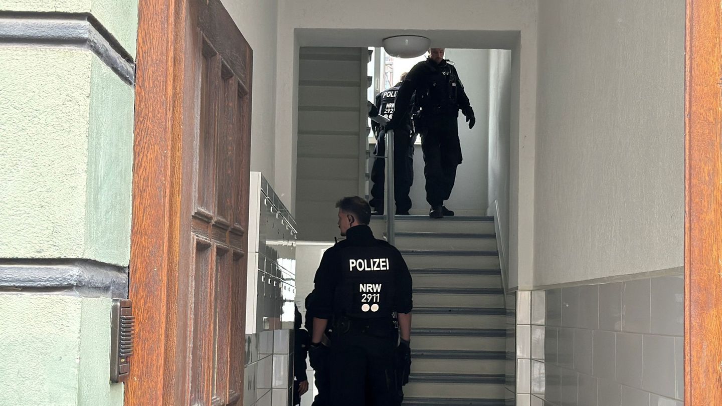 Polizeieinsatz: Häftling flüchtet aus Gerichtsgebäude in Düsseldorf