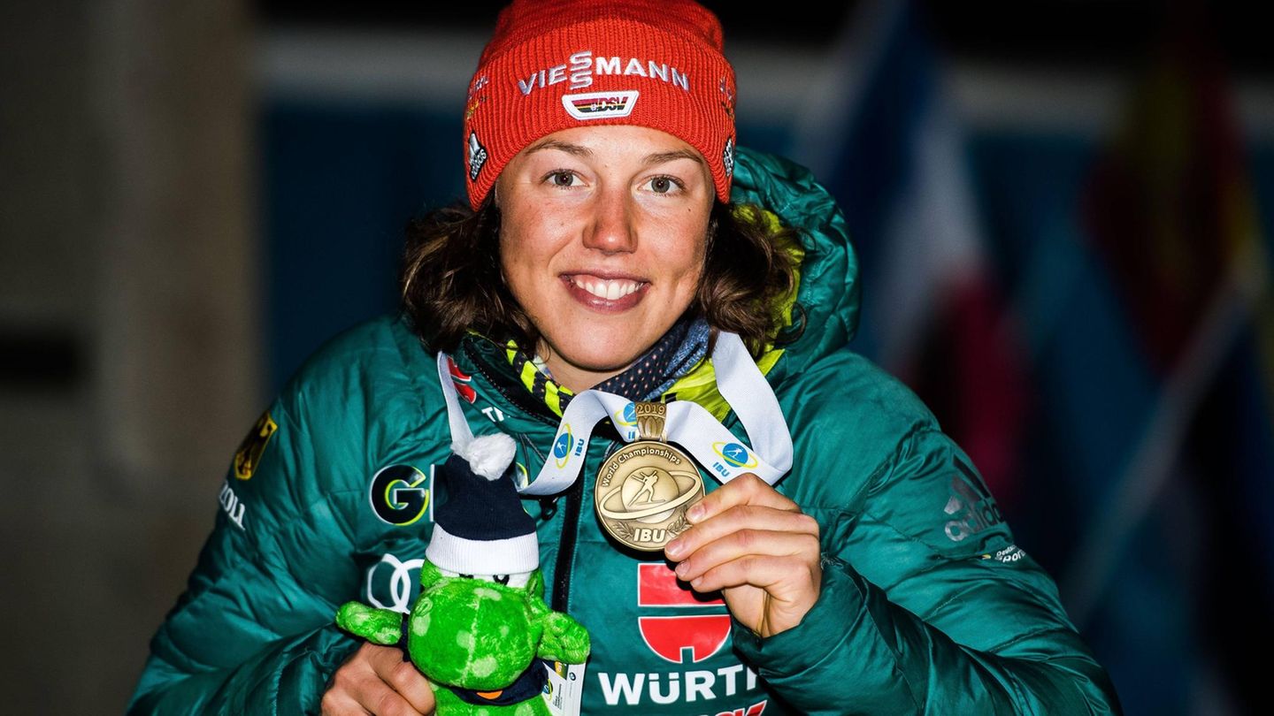 Bergunfall von Ex-Biathletin: Dahlmeiers ZDF-Kollege erfährt live auf Sendung von ihrem Tod