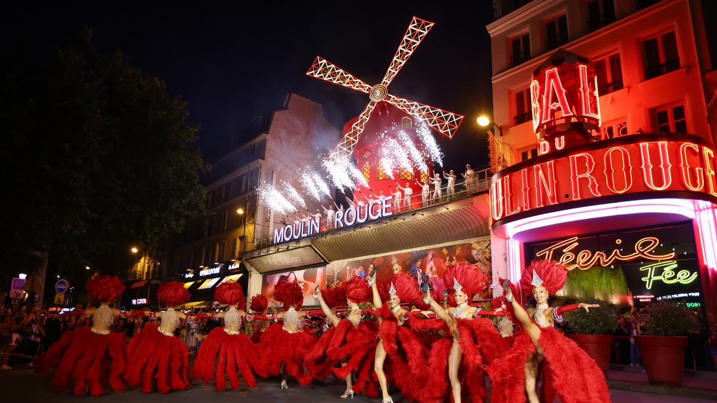 Berühmtes Kabarett: Das „Moulin Rouge“-Windrad Cancan sich wieder drehen