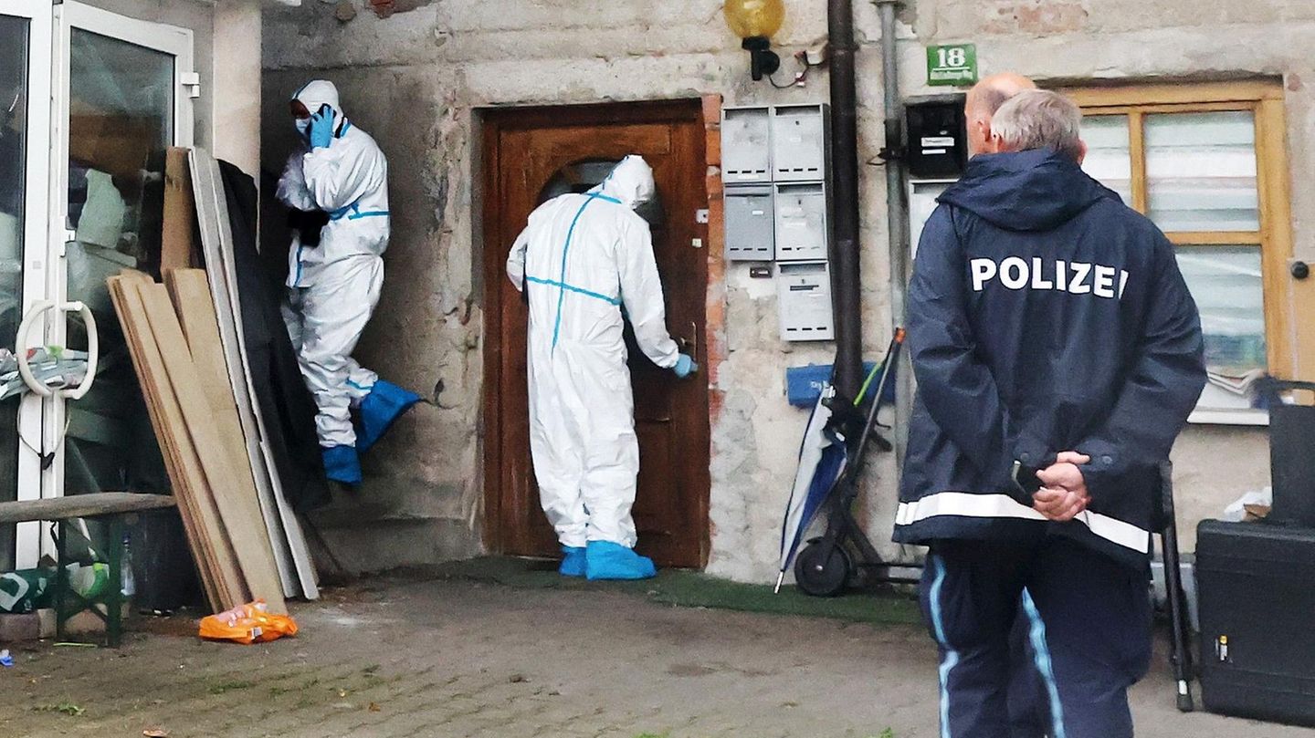 Niederbayern: Dreifachmord in Zwiesel: Opfer waren teilweise schon länger tot