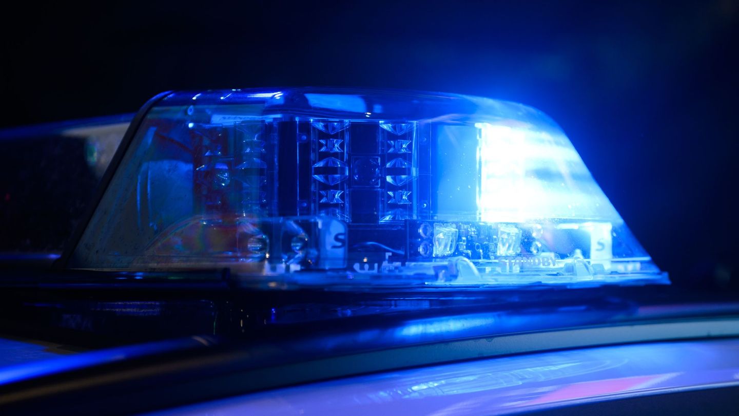 Streit wegen zu lauter Musik: Mann schießt mit Reizgaspistole auf Nachbarn