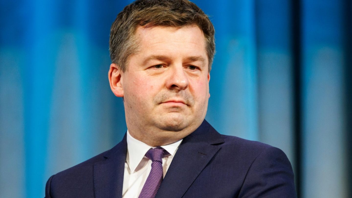 Landtagswahl in Sachsen-Anhalt: Haseloff tritt nicht mehr an – Schulze kandidiert