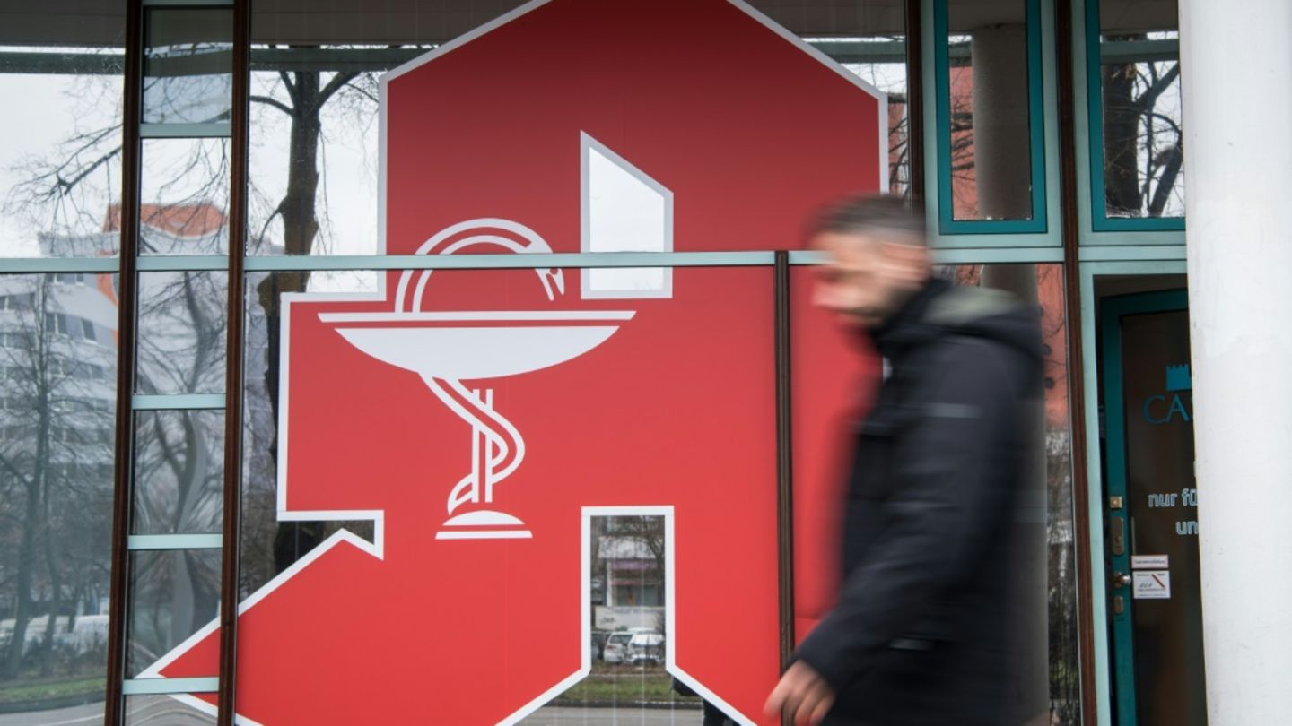Unzuverlässiger als die Bahn: Apotheker kritisieren häufige Ausfälle beim E-Rezept