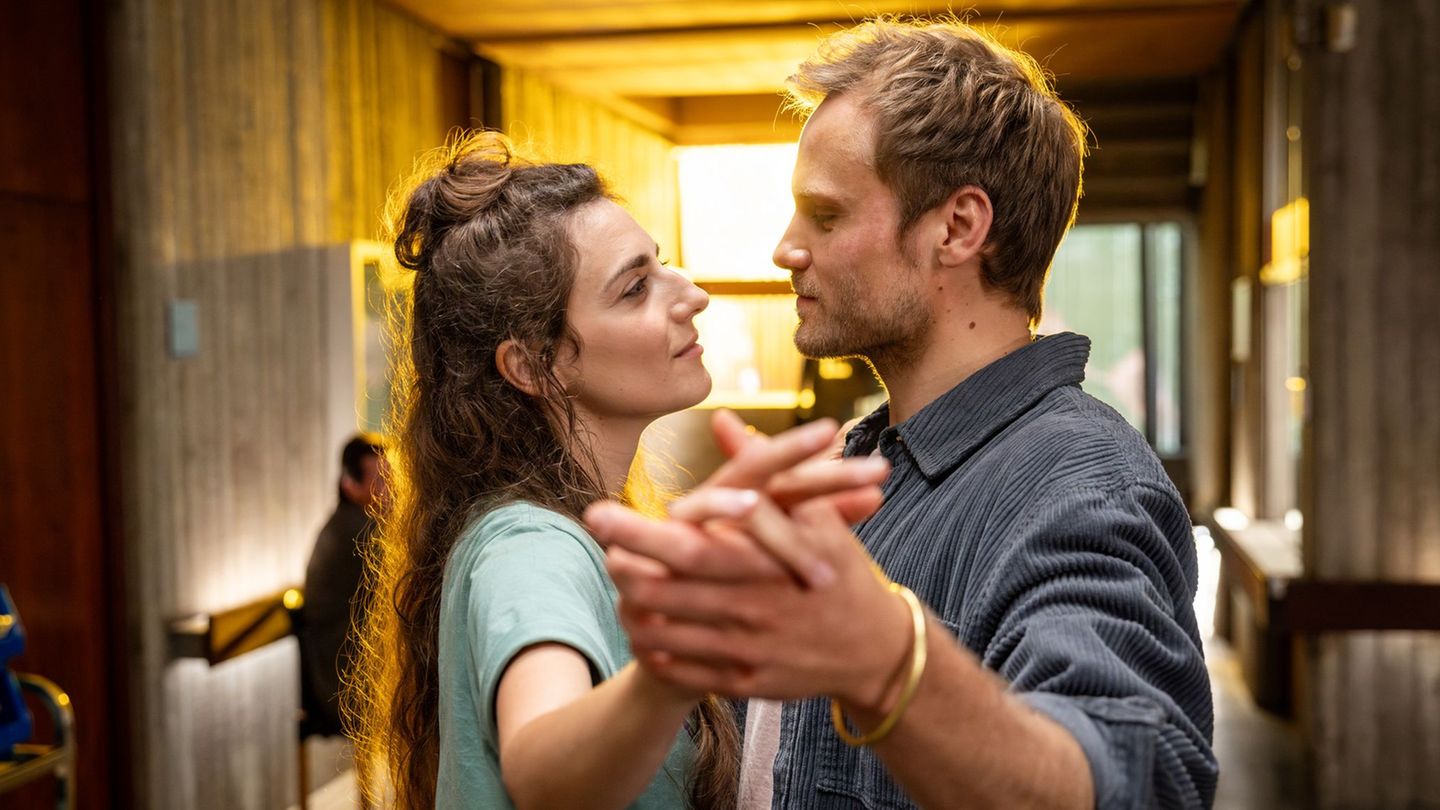 Fernsehen: Gemischtes Doppel: Der TV-Film „Nächte vor Hochzeiten“