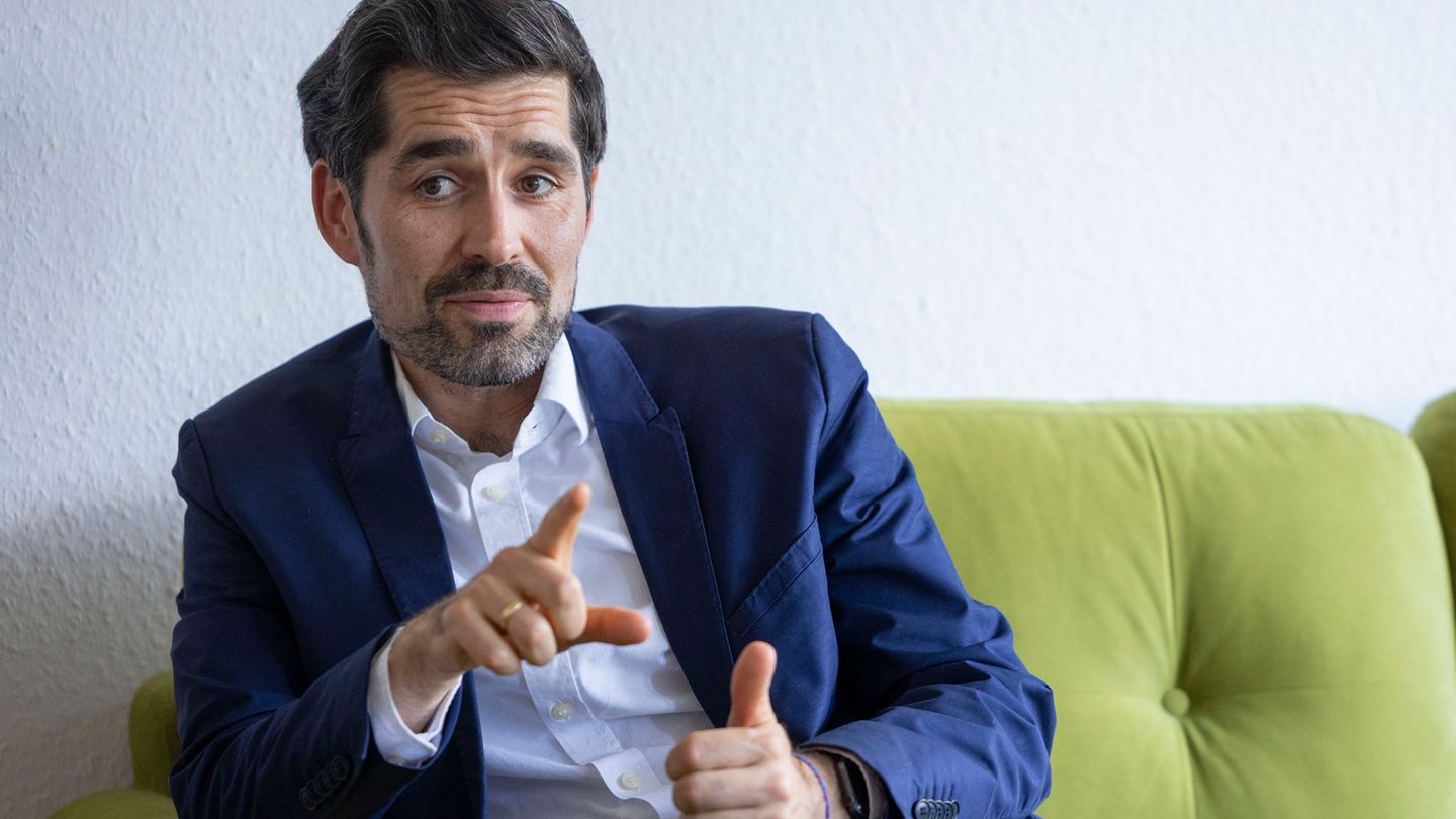 Grundschulen: Bildungsminister: Aus Gräfenauschule positive Lehren ziehen