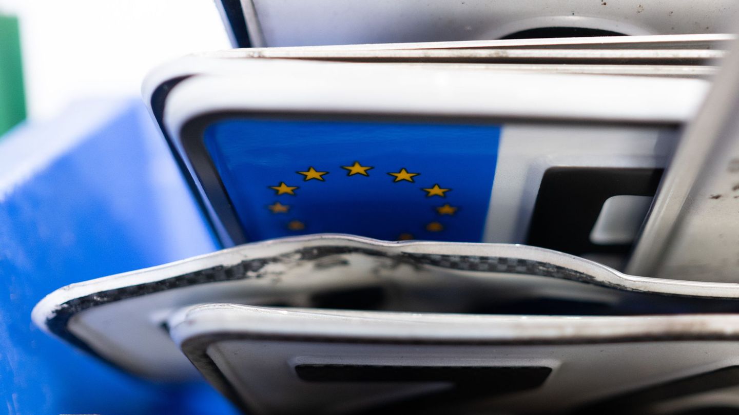 Briefe an Verkehrsministerien: Dutzende kleinere Städte wollen eigene Autokennzeichen