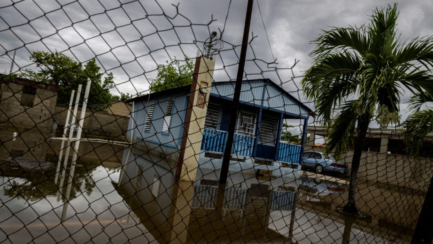 Hurrikan „Erin“ nähert sich Bahamas – Überschwemmungen an US-Ostküste möglich